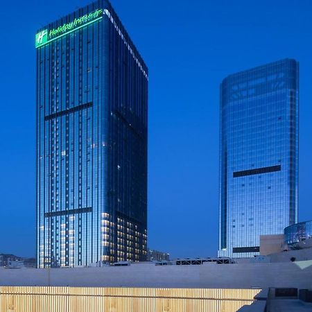 Holiday Inn & Suites Lanzhou Center, An Ihg Hotel Екстер'єр фото