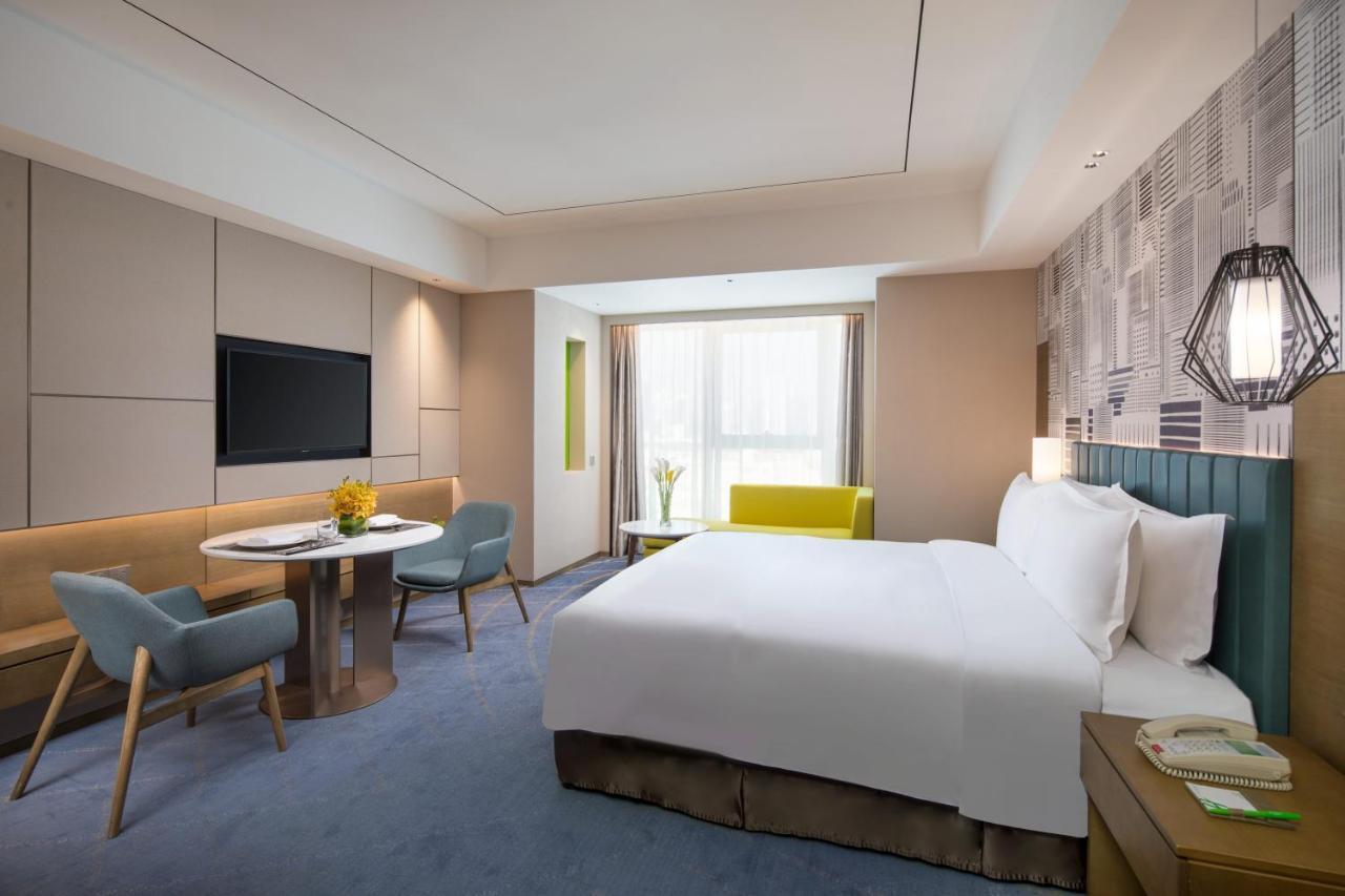 Holiday Inn & Suites Lanzhou Center, An Ihg Hotel Екстер'єр фото