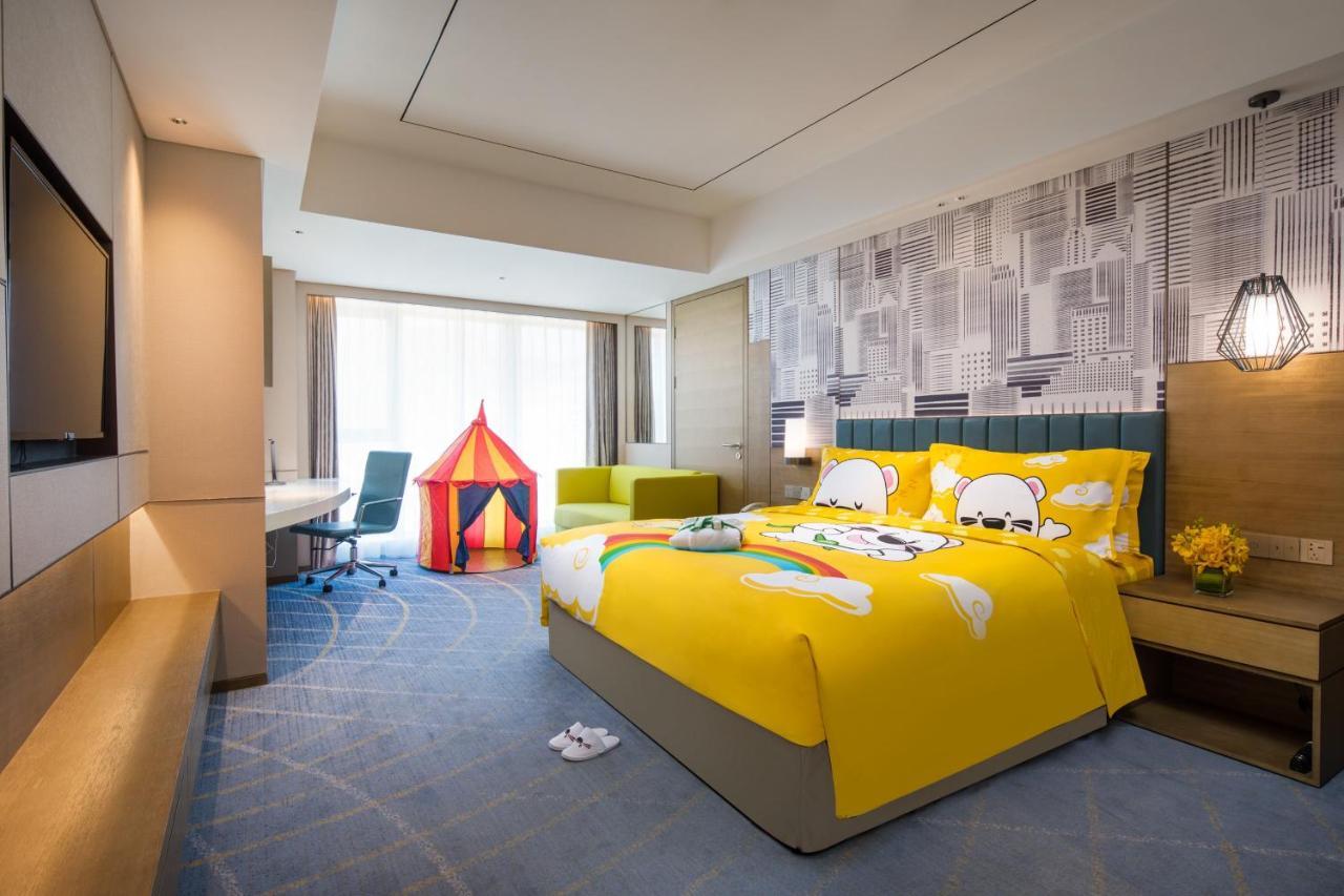 Holiday Inn & Suites Lanzhou Center, An Ihg Hotel Екстер'єр фото