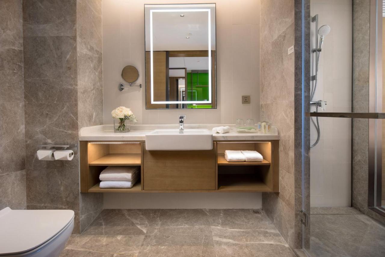 Holiday Inn & Suites Lanzhou Center, An Ihg Hotel Екстер'єр фото