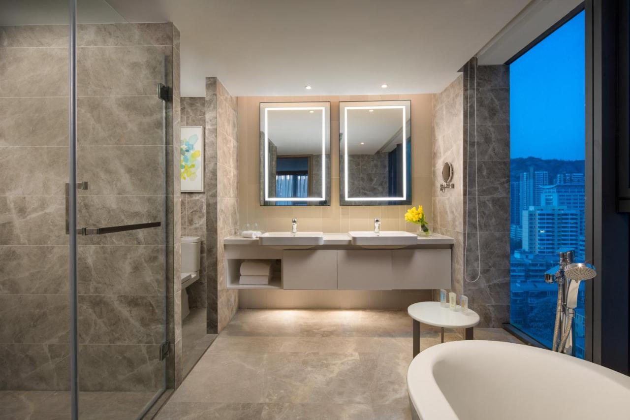 Holiday Inn & Suites Lanzhou Center, An Ihg Hotel Екстер'єр фото